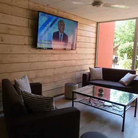 מלון Western Terre De Provence 3*